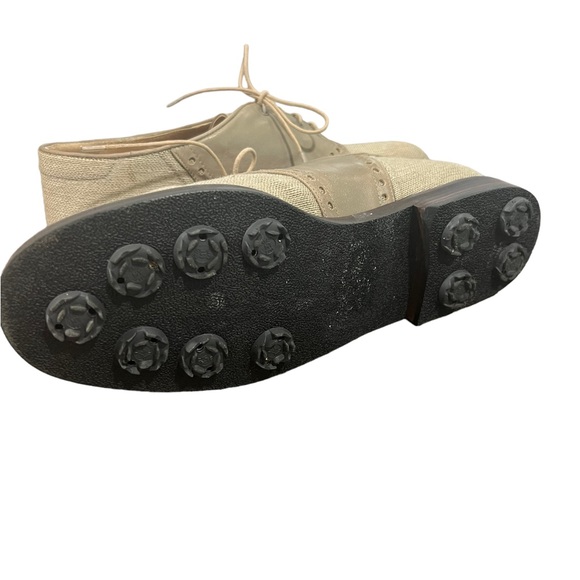 Stuart Weitzman golf Oxford style shoes in excellent newer condition 7.5 - Picture 5 of 7